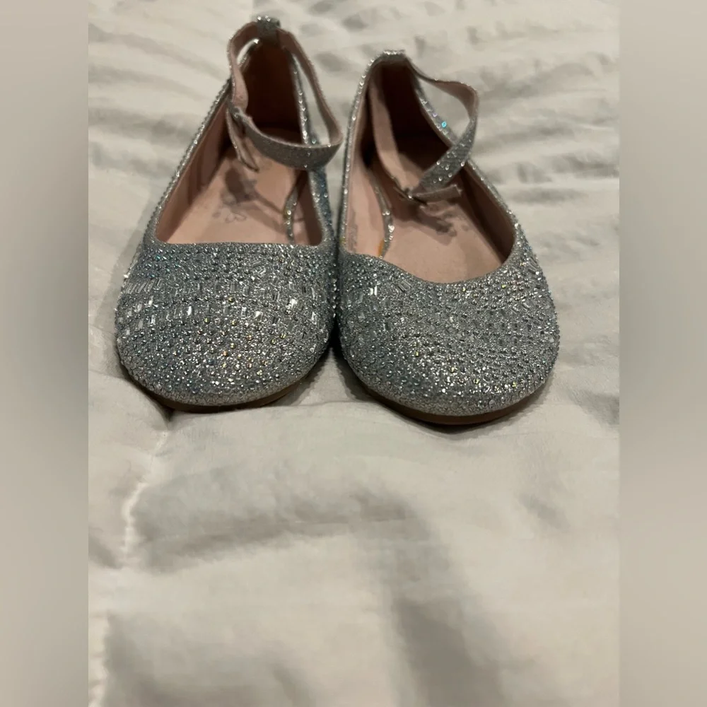 Olive & Edie Shimmer Flat Dress Shoe - Picture 6 of 9